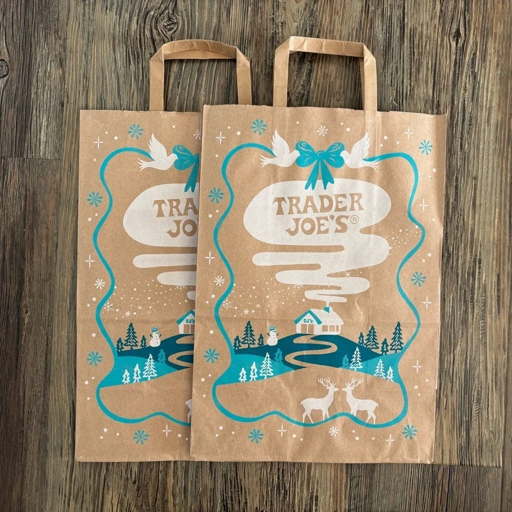 Trader Joe’s Empty Paper Shopping Grocery Bags (9), Wine Bags (2) Various Styles